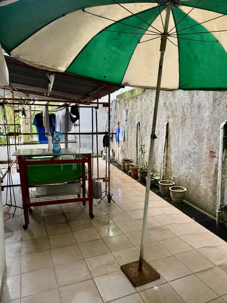 SEMI DETACHED at Upper Paya Lebar, , 5 Bedrooms, 2,885 sqft, Semi-Detached House For Sale, by Irene Ho, 500044332 - Exterior - PropertyGuru.com.sg