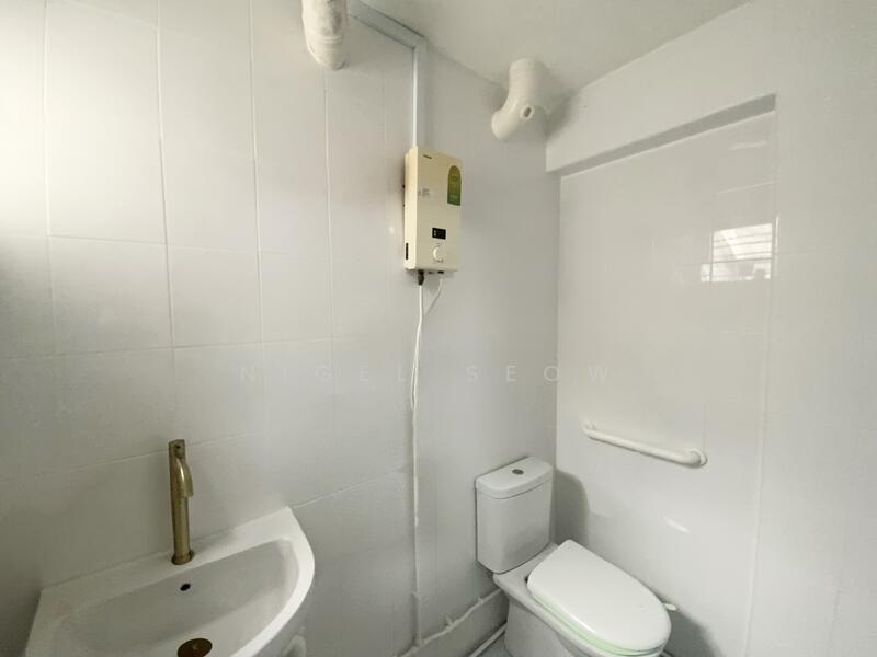 304 Serangoon Avenue 2 HDB Flat For Sale at S$ 645,000 | PropertyGuru Singapore