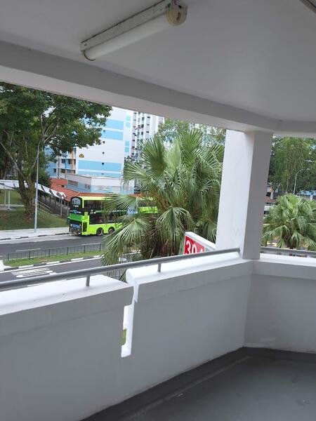 304 Serangoon Avenue 2 HDB Flat For Sale at S$ 645,000 | PropertyGuru Singapore - Balcony