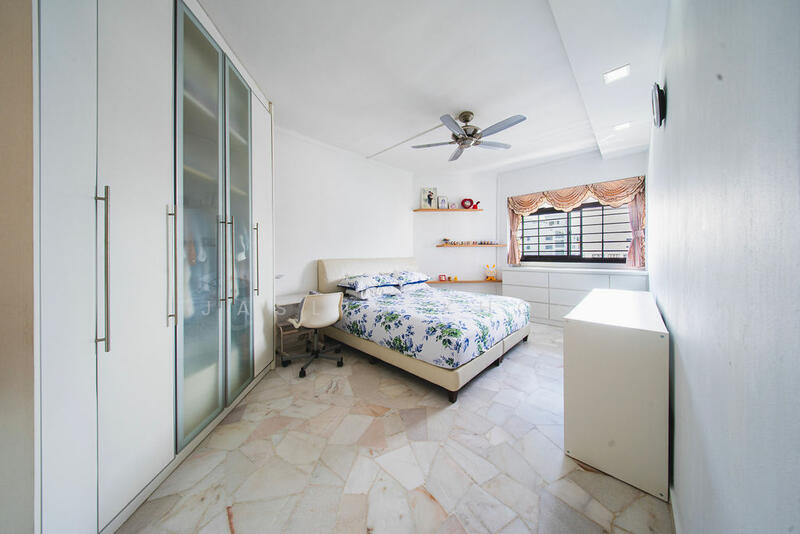 227B Compassvale Drive HDB Flat For Sale at S$ 699,000 | PropertyGuru Singapore - Bedroom