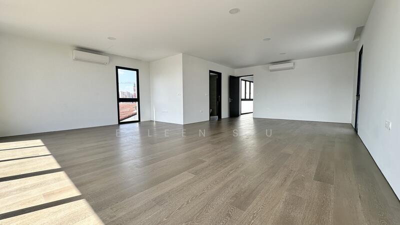 1km to Henry Park, Luxury Bungalow at Mount Sinai Estate Detached House For Sale at S$ 19,800,000 | PropertyGuru Singapore