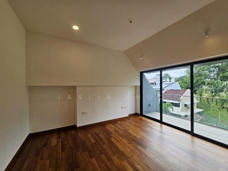 🏠 District 15 Luxury Brand New Interterrace Home at Opera Estate ♫ Terraced House For Sale at S$ 6,380,000 | PropertyGuru Singapore - Interior