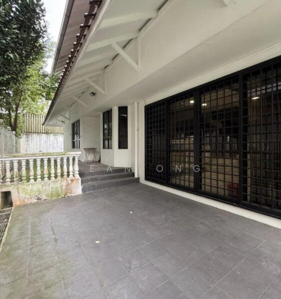 ⭐️⭐️Off Coronation 2 sty Semi-D. Wide frontage. Regular land. Convenient. ☎️Jean 93571119 Semi-Detached House For Sale at S$ 8,900,000 | PropertyGuru Singapore - Exterior