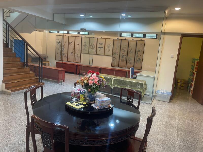 Holland Grove Semi Detached. 1km to Henry Park Primary School Semi-Detached House For Sale at S$ 10,480,000 | PropertyGuru Singapore