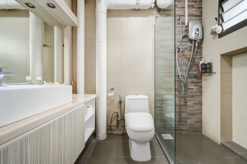 176 Lompang Road, 176 Lompang Road, 3 Bedrooms, 1,087 sqft, HDB Flat For Sale, by Yammie Ho, 500044520 - Bathroom - PropertyGuru.com.sg