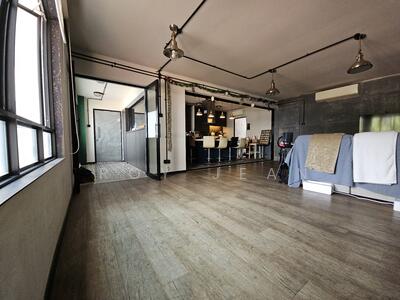 For Sale - 237 Pasir Ris Street 21