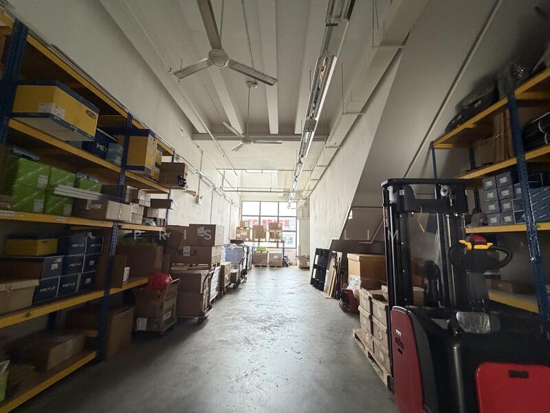 T-Space, 1 Tampines North Drive 1, 2,422 sqft, Factory / Workshop (B2) For Sale, by Pristine Lim, 500044681 - Interior - CommercialGuru.com.sg