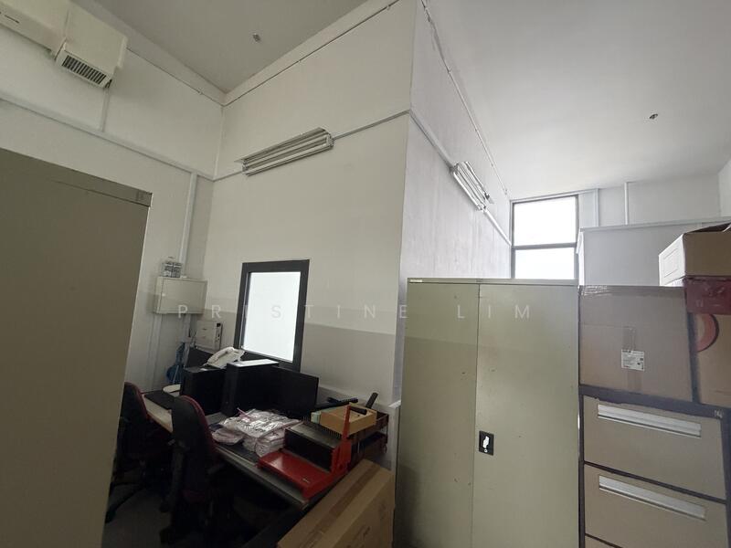 T-Space, 1 Tampines North Drive 1, 2,422 sqft, Factory / Workshop (B2) For Sale, by Pristine Lim, 500044681 - Interior - CommercialGuru.com.sg