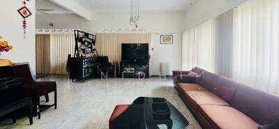 For Sale - FREEHOLD SEMI-D, REGULAR SHAPE, 5 MINS WALK TO MRT