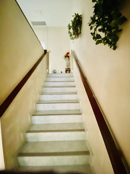 Original 2 Storey Terrace @ Mount Sinai View, Mount Sinai Drive, Moonbeam walk Terraced House For Sale at S$ 5,700,000 | PropertyGuru Singapore - Interior