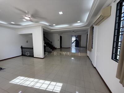 For Rent - Corner Terrace @Yuk Tong Avenue Beauty World MRT