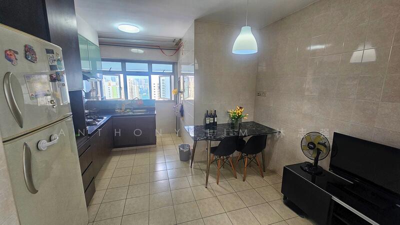 For Rent - 51 Strathmore Avenue