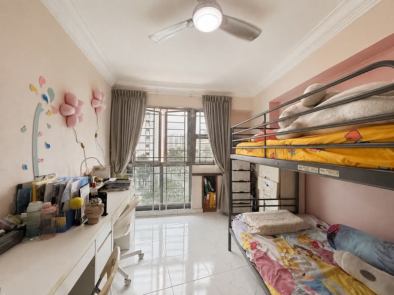 469 Admiralty Drive, 469 Admiralty Drive, 4 Bedrooms, 1,270 sqft, HDB Flat For Sale, by Greg Pan, 500044848 - Bedroom - PropertyGuru.com.sg