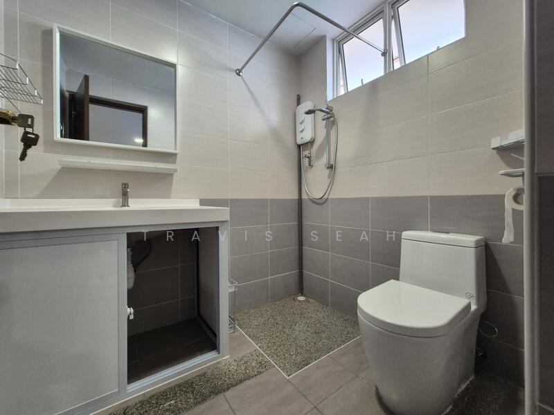 Gambir Walk, Lorong Gambir, , 8 Bedrooms, 5,500 sqft, Semi-Detached House For Rent, by Travis Seah, 500044861 - Bathroom - PropertyGuru.com.sg