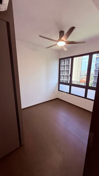 Tembusu Grand, 98 Jalan Tembusu, 1 Bedroom, 527 sqft, Condominium For Sale, by Yeo Tong Boon, 500044866 - Interior - PropertyGuru.com.sg