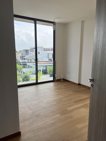 Seletar Hills Estate, Seletar / Yio Chu Kang, 5 Bedrooms, 4,674 sqft, Corner Terrace For Sale, by Michelle Chua, 500044898 - Interior - PropertyGuru.com.sg