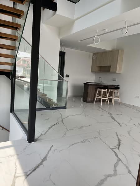 Seletar Hills Estate, Seletar / Yio Chu Kang, 5 Bedrooms, 4,674 sqft, Corner Terrace For Sale, by Michelle Chua, 500044898 - Kitchen - PropertyGuru.com.sg