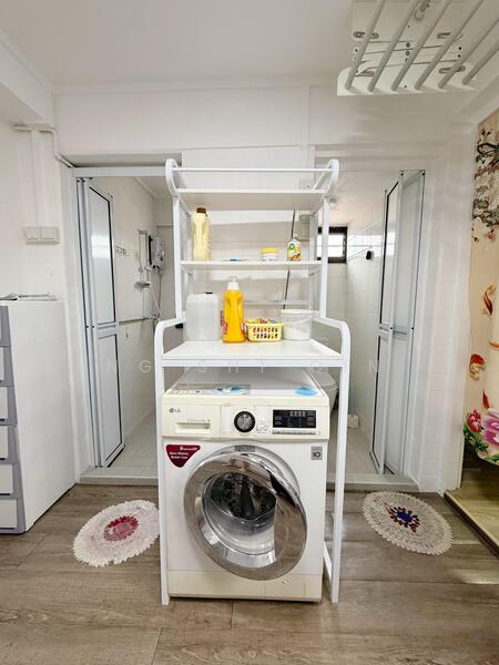 47 Bendemeer Road HDB Flat For Sale at S$ 468,000 | PropertyGuru Singapore - Bathroom