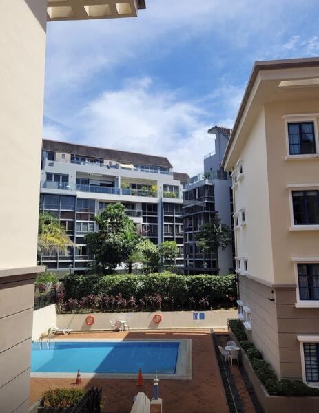 21 Shelford, , 3 Bedrooms, 1,356 sqft, Condominium For Rent, by Eric Lim, 500044922 - Pool - PropertyGuru.com.sg