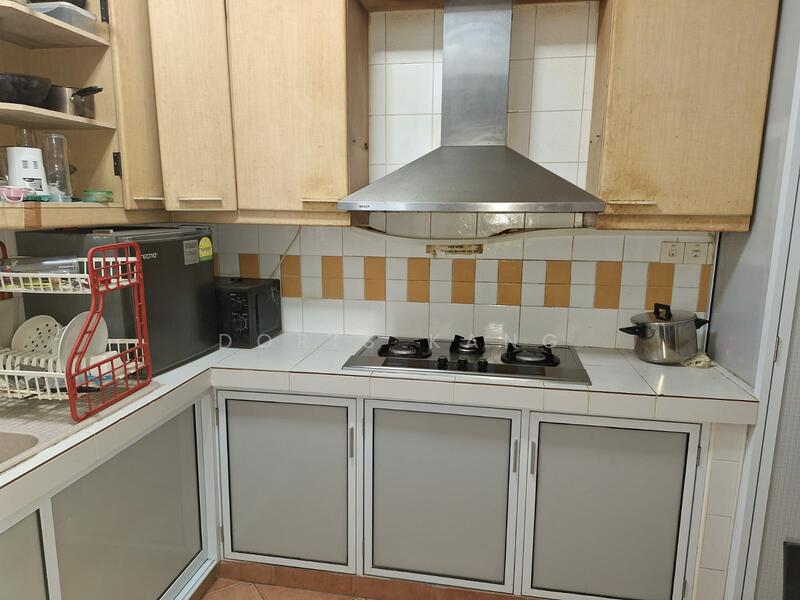 The Floravale, 238 Westwood Avenue, Room Rental, 200 sqft, Executive Condominium For Rent, by Doris Kang, 500045012 - Kitchen - PropertyGuru.com.sg