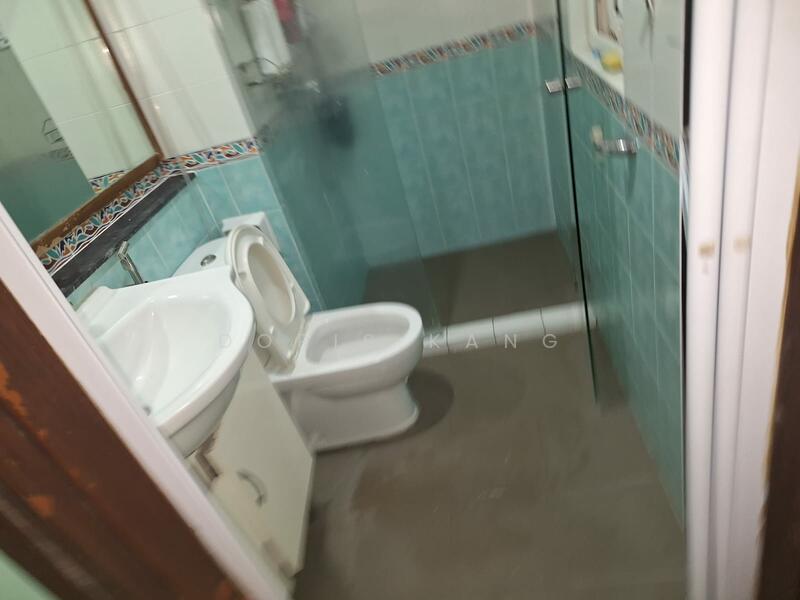The Floravale, 238 Westwood Avenue, Room Rental, 200 sqft, Executive Condominium For Rent, by Doris Kang, 500045012 - Bathroom - PropertyGuru.com.sg