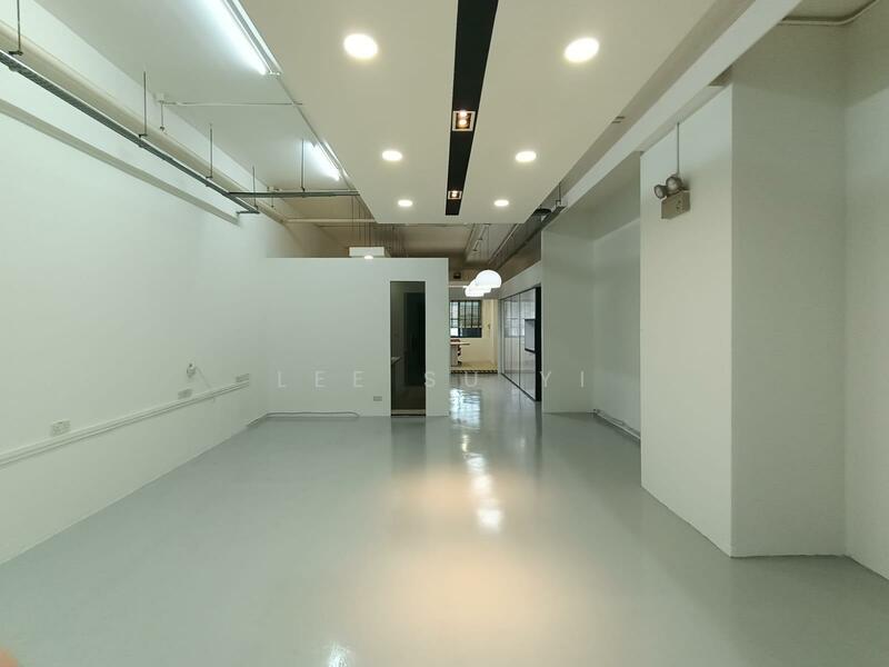 Ubi Techpark, 10 Ubi Crescent, 1,959 sqft, Light Industrial (B1) For Sale, by Lee Su Yi, 500045030 - Interior - CommercialGuru.com.sg