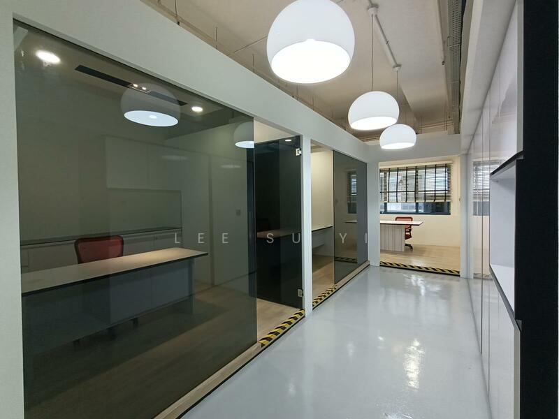 Ubi Techpark, 10 Ubi Crescent, 1,959 sqft, Light Industrial (B1) For Sale, by Lee Su Yi, 500045030 - Interior - CommercialGuru.com.sg
