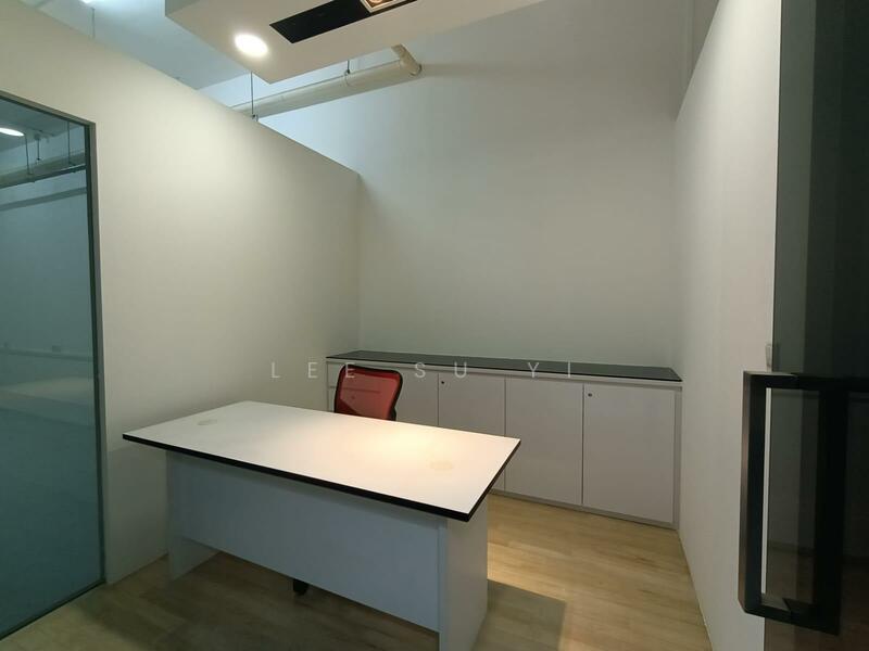 Ubi Techpark, 10 Ubi Crescent, 1,959 sqft, Light Industrial (B1) For Sale, by Lee Su Yi, 500045030 - Study - CommercialGuru.com.sg