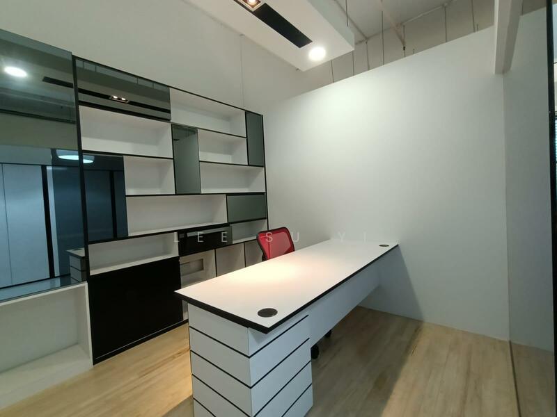 Ubi Techpark, 10 Ubi Crescent, 1,959 sqft, Light Industrial (B1) For Sale, by Lee Su Yi, 500045030 - Interior - CommercialGuru.com.sg