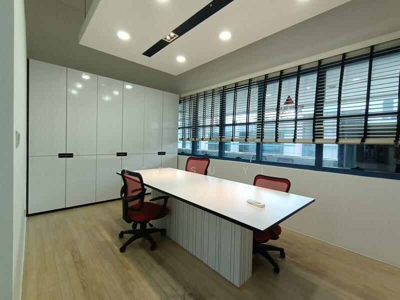Ubi Techpark, 10 Ubi Crescent, 1,959 sqft, Light Industrial (B1) For Sale, by Lee Su Yi, 500045030 - Interior - CommercialGuru.com.sg