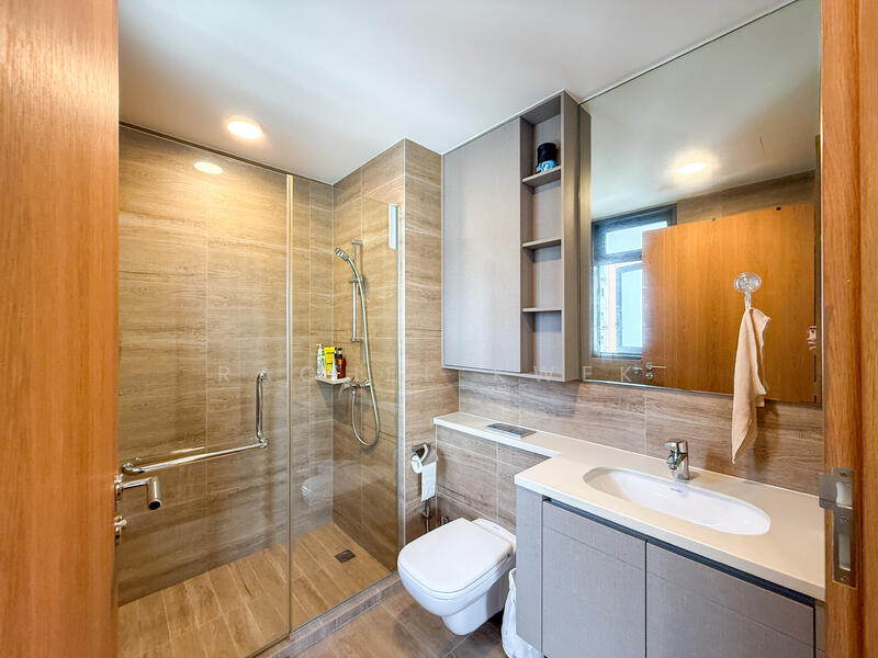 Rivercove Residences EC Condominium For Sale at S$ 1,900,000 | PropertyGuru Singapore - Bathroom