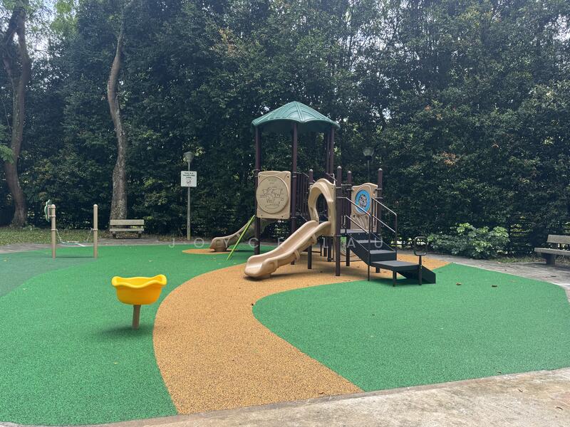 Unbelievable Price $14xxpsf,hurry! F'Hold Corner Detachable Semi Detach, wide front,pool, parkview, Upper Bukit Timah, Hillview, Jalan Jurong Kechil, Toh Tuck, Chestnut, Dairy Farm / Bukit Panjang / Choa Chu Kang, 5 Bedrooms, 4,000 sqft, Semi-Detached House For Sale, by Joyce Lau, 500045120 - PropertyGuru.com.sg