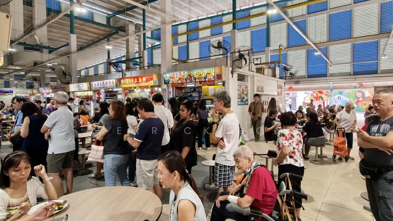Rare Telok Blangah Shophouse/ Highest Footfall stretch/ $10k Rental Potential, Telok Blangah Crescent, 1,485 sqft, Shop / Shophouse For Sale, by Derrick Goh, 500045132 - Lunch time crowd - CommercialGuru.com.sg