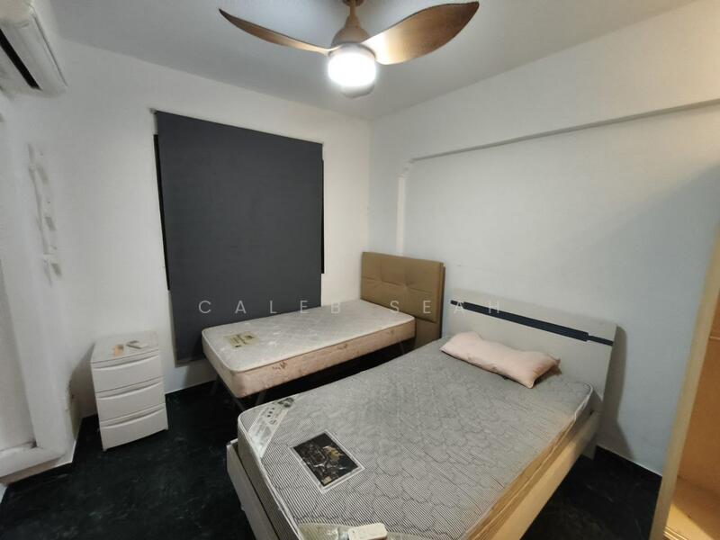 296B Compassvale Crescent HDB Flat For Sale at S$ 660,000 | PropertyGuru Singapore - Bedroom