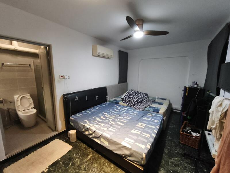 296B Compassvale Crescent HDB Flat For Sale at S$ 660,000 | PropertyGuru Singapore - Bedroom