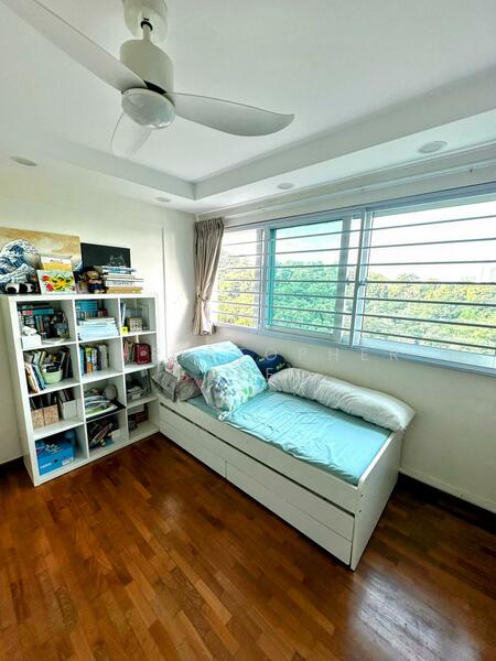 26 Telok Blangah Crescent HDB Flat For Sale at S$ 865,000 | PropertyGuru Singapore - Bedroom