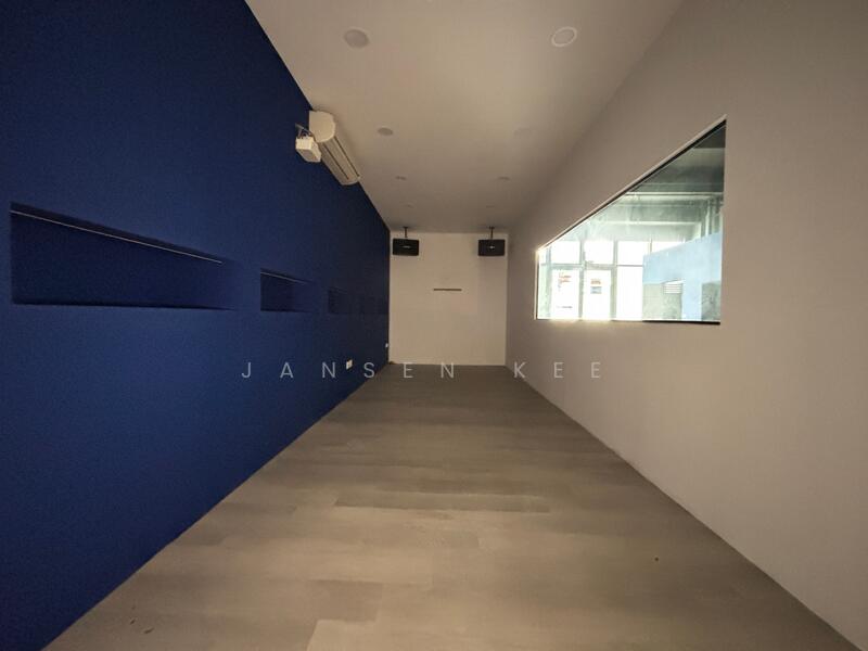 REVV, 1 Corporation Drive, Boon Lay / Jurong / Tuas, 3,380 sqft, Factory / Workshop (B2) For Sale, by Jansen Kee, 500045185 - Interior - CommercialGuru.com.sg
