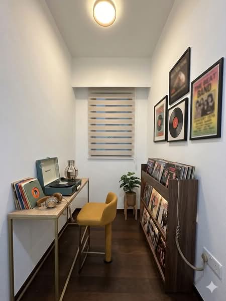 Lentor Modern, 7 Lentor Central, 2 Bedrooms, 732 sqft, Condominium For Rent, by Cortina Yeo, 500045188 - Flex corner with blinds done up  - PropertyGuru.com.sg
