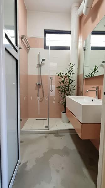 Picture for illustration purposes only