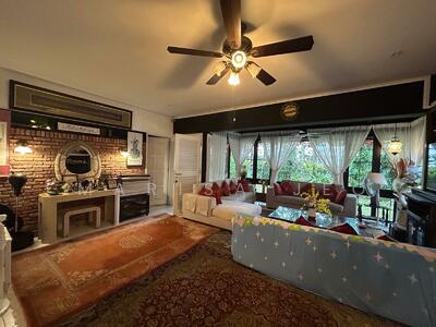 For Sale - D10 Build Your Dream Bungalow