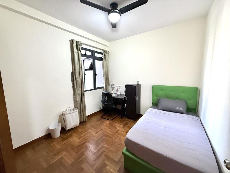 East Meadows, 32 Tanah Merah Kechil Road, Bedok / Upper East Coast, Room Rental, 100 sqft, Condominium For Rent, by Sean Ong, 500045302 - Bedroom - PropertyGuru.com.sg