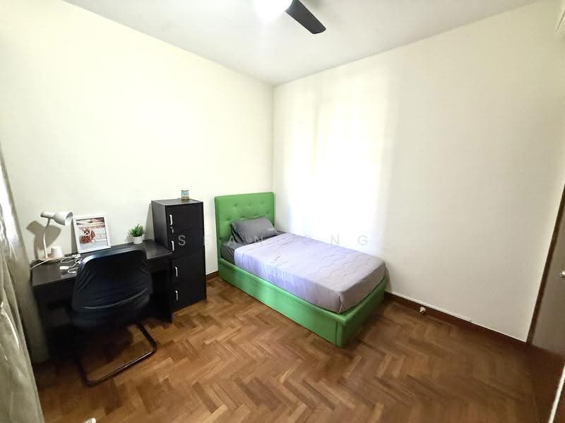 East Meadows, 32 Tanah Merah Kechil Road, Bedok / Upper East Coast, Room Rental, 100 sqft, Condominium For Rent, by Sean Ong, 500045302 - Bedroom - PropertyGuru.com.sg