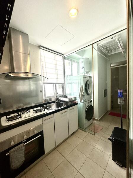 For Sale - The Lakeshore