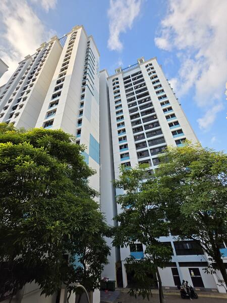 For Rent - 404B Fernvale Lane