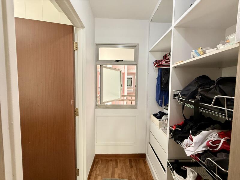 For Sale - 273C Compassvale Link