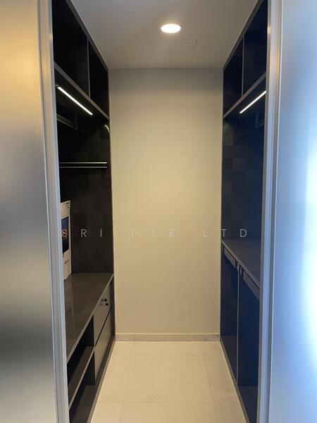 ⭐ Priced To Sell, Motivated Seller. Above 3% Rental Yield! ⭐ Condominium For Sale at S$ 1,599,000 | PropertyGuru Singapore - Interior