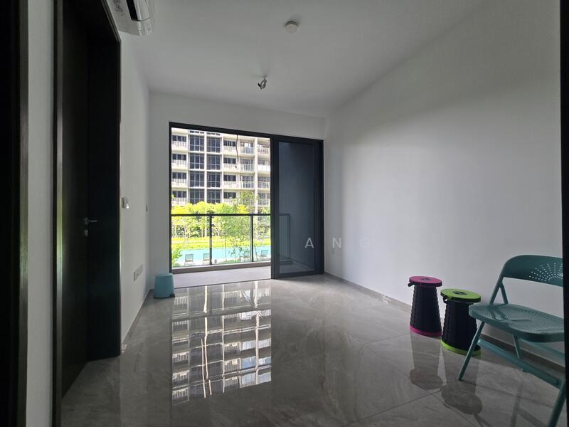 Tembusu Grand, 94 Jalan Tembusu, 1 Bedroom, 527 sqft, Condominium For Rent, by Alex Ang, 500045374 - Balcony - PropertyGuru.com.sg