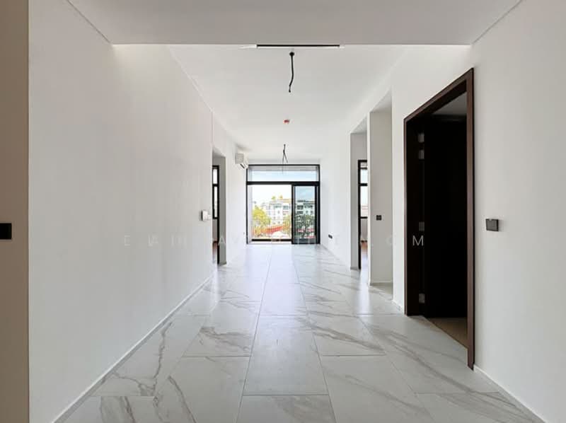 3Bed⭐1KM Tao Nan School❤️D15❤️FREEHOLD⭐Move in IMMEDIATELY⭐Only $26XXpsf⭐Brand New, , 3 Bedrooms, 1,076 sqft, Condominium For Sale, by Elizabeth Lim, 500045410 - Corridor - PropertyGuru.com.sg