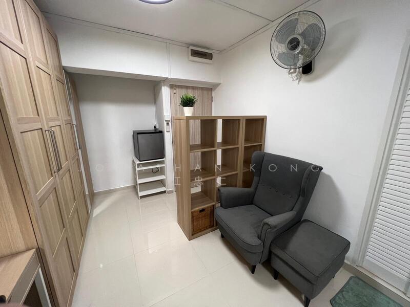 People's Park Complex Apartment For Sale at S$ 1,400,000 | PropertyGuru Singapore - Study