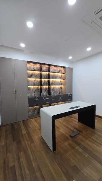 Good Class Bungalow GCB x 5 units, District 10 | GCB Areas | Good Class Bungalow, 6 Bedrooms, 11,800 sqft, Bungalow House For Rent, by Julius WL Fock, 500045451 - Study - PropertyGuru.com.sg